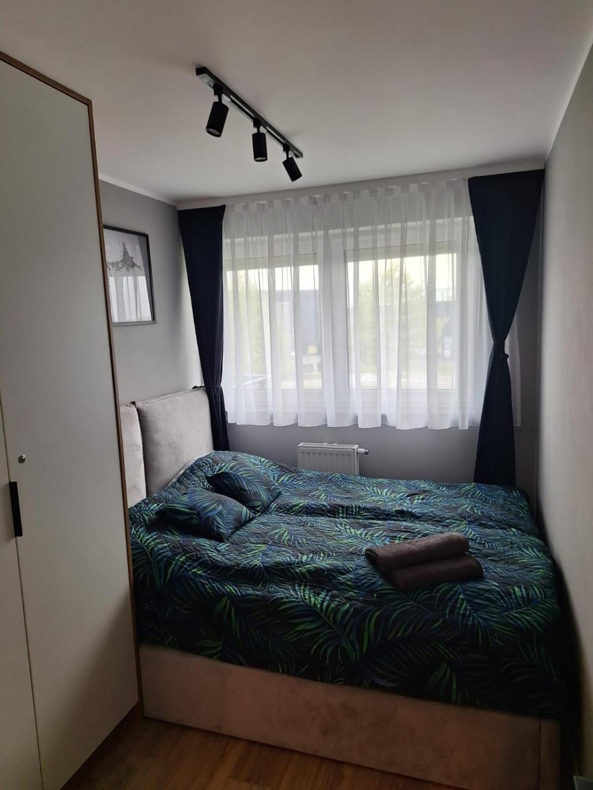 Komfortowy Apartament Dla 7 Osob Ch Arena, Prywatny Parking Гливице Экстерьер фото